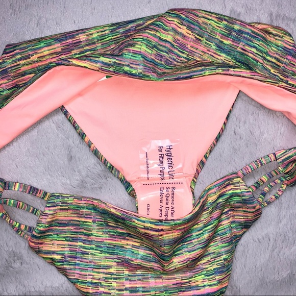 NWT Isabella Rose Prismatic Maui Swim Bottoms - Picture 4 of 9